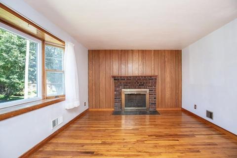 30 Sunset Dr, Beverly, MA 01915 photo 4