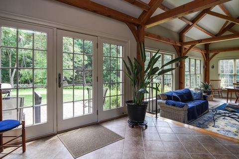 111 South St, Upton, MA 01568 photo 9