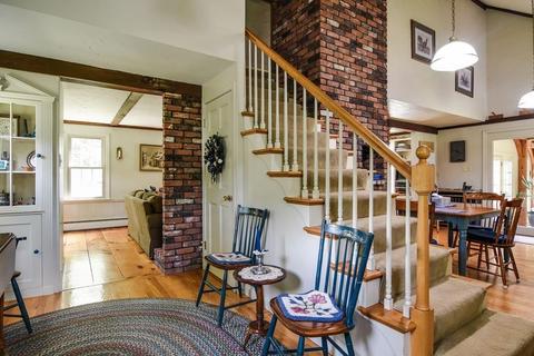 111 South St, Upton, MA 01568 photo 8