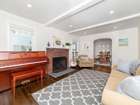 7 Conant Rd, Brookline, MA 02467 photo 4