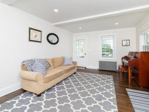 7 Conant Rd, Brookline, MA 02467 photo 5
