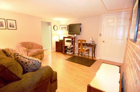 85 Wayne St, Springfield, MA 01118 photo 19