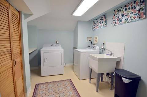 85 Wayne St, Springfield, MA 01118 photo 23