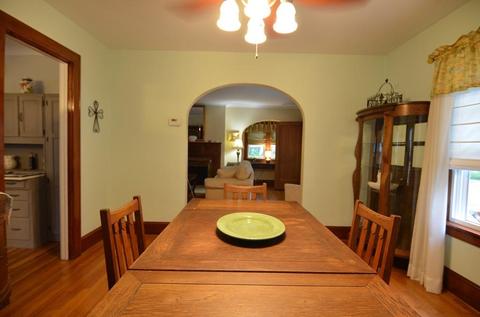 85 Wayne St, Springfield, MA 01118 photo 7