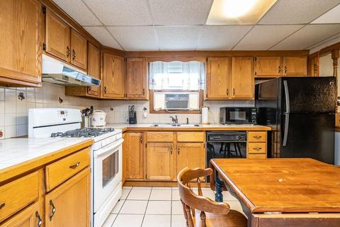 140 Mazarin St, Springfield, MA 01151 photo 32