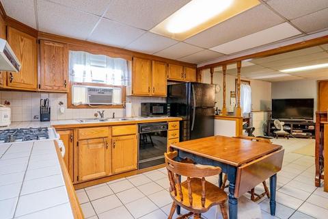 140 Mazarin St, Springfield, MA 01151 photo 31