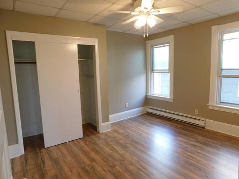 46 Maple St, Chicopee, MA 01020 photo 28