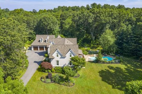 144 Hersey St, Hingham, MA 02043 photo 1