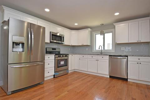7 Pine St, Ayer, MA 01432 photo 5