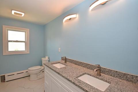 7 Pine St, Ayer, MA 01432 photo 10