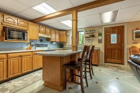 8 Becker Cir, Gloucester, MA 01930 photo 8