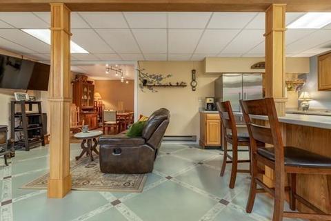 8 Becker Cir, Gloucester, MA 01930 photo 6