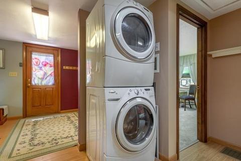 8 Becker Cir, Gloucester, MA 01930 photo 17