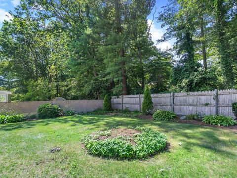 42 Chickering Rd, Dedham, MA 02026 photo 4