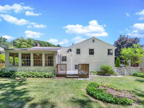 42 Chickering Rd, Dedham, MA 02026 photo 3