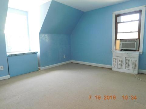 669 Allen St, Springfield, MA 01118 photo 30