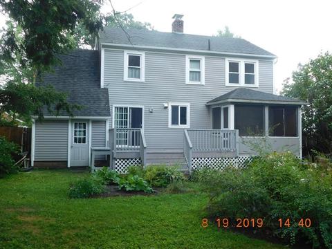669 Allen St, Springfield, MA 01118 photo 2