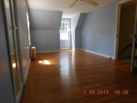 669 Allen St, Springfield, MA 01118 photo 26
