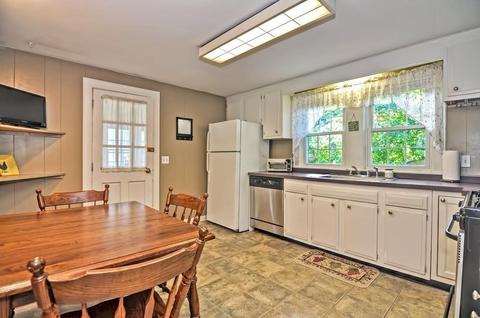 88 Massachusetts Ave, Walpole, MA 02081 photo 9