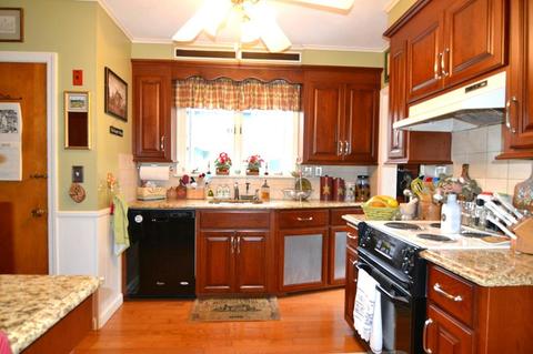 24 Eastern Ave, Wakefield, MA 01880 photo 8