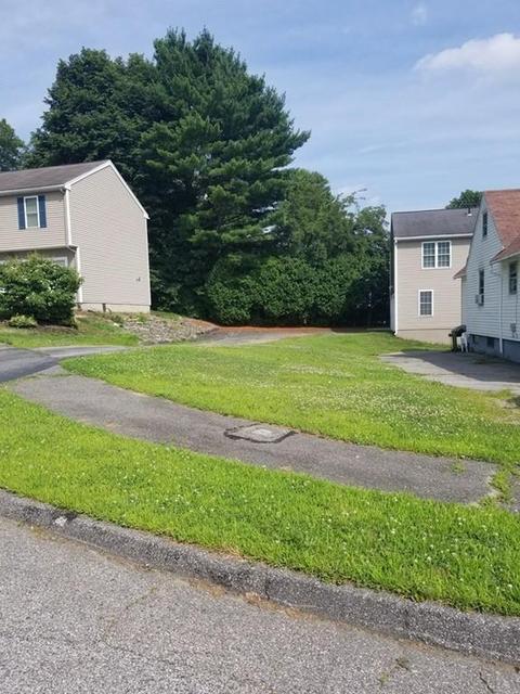 36 Upland St, Worcester, MA 01607 photo 4