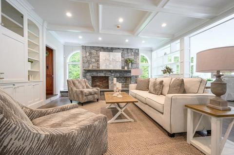 56 Laurel Rd, Weston, MA 02493 photo 4