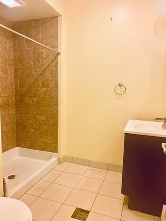 458 Grattan St, Chicopee, MA 01020 photo 8