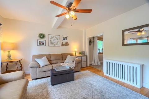 82 High St, Gardner, MA 01440 photo 7