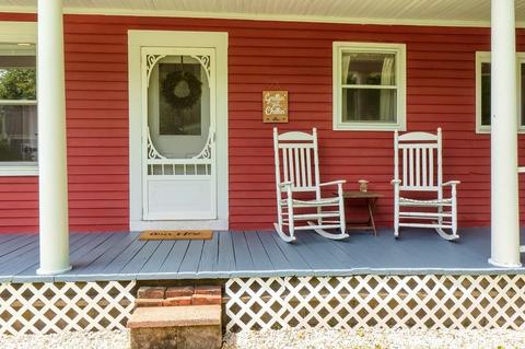82 High St, Gardner, MA 01440 photo 4
