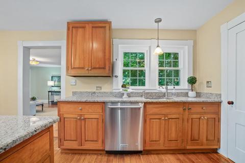 33 Bartlett #2, Beverly, MA 01915 photo 12