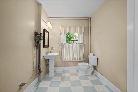33 Bartlett #2, Beverly, MA 01915 photo 24