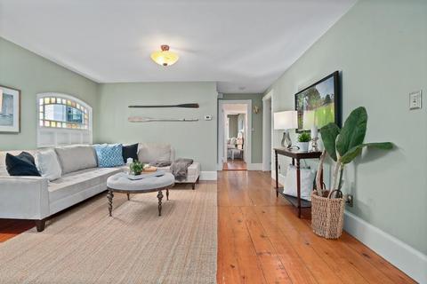 33 Bartlett #2, Beverly, MA 01915 photo 6