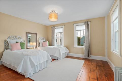 33 Bartlett #2, Beverly, MA 01915 photo 22