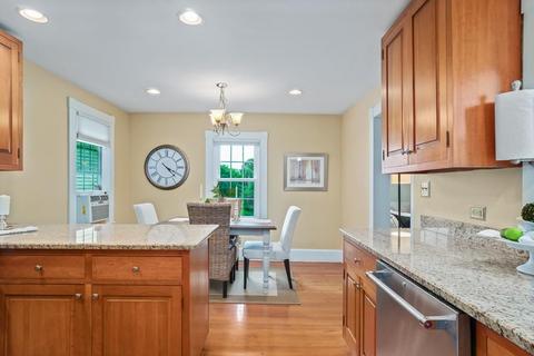33 Bartlett #2, Beverly, MA 01915 photo 11