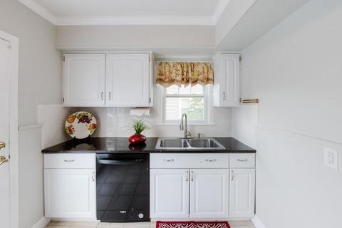 7 Michigan Rd, Worcester, MA 01606 photo 11