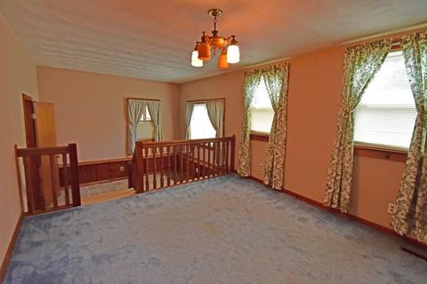 4 Briggs St, Easthampton, MA 01027 photo 17