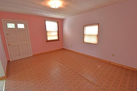4 Briggs St, Easthampton, MA 01027 photo 29
