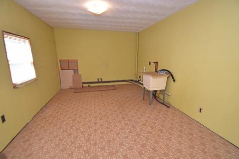 4 Briggs St, Easthampton, MA 01027 photo 30