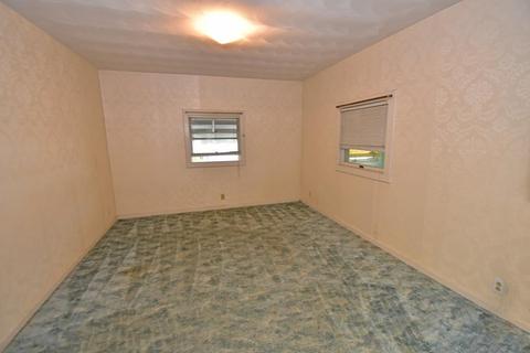 4 Briggs St, Easthampton, MA 01027 photo 24