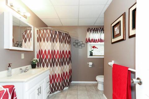 2096 Pleasant St, Fall River, MA 02723 photo 13