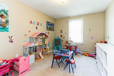 2096 Pleasant St, Fall River, MA 02723 photo 6