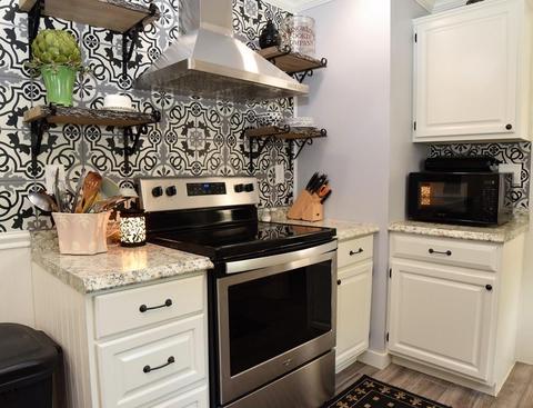 685 S Main St, Athol, MA 01331 photo 3