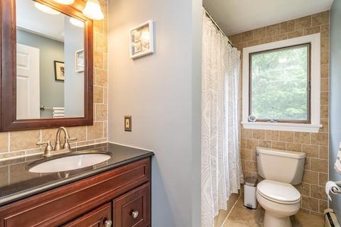 178 Senator St, Springfield, MA 01129 photo 16