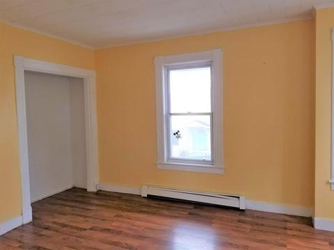 24 Cheney Pl, Lowell, MA 01851 photo 4