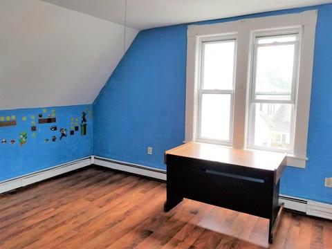 24 Cheney Pl, Lowell, MA 01851 photo 16
