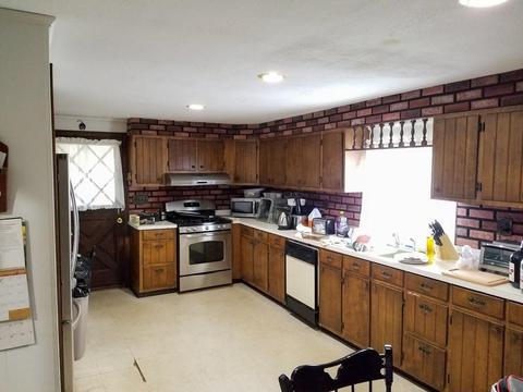 86 Broad St, Fall River, MA 02724 photo 8