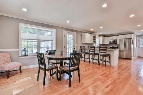 39 Chase St, Danvers, MA 01923 photo 5
