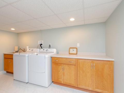 146 Hackensack Rd, Boston, MA 02467 photo 17