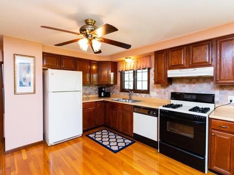 146 Hackensack Rd, Boston, MA 02467 photo 5