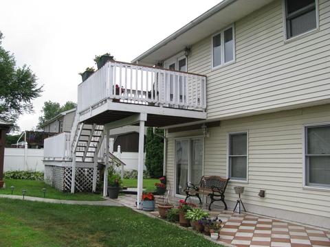 50 Bernard St, Chicopee, MA 01013 photo 2